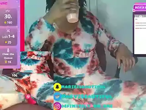 Snapshot of dragdemballznme chatting on February 2025 09:38:01 PM dragdemballznme online show from February 2025 09:38:01 PM