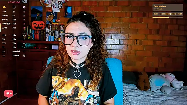 Snapshot of Annycolin_ chatting on November 2025 04:13:01 AM Annycolin online show from November 2025 04:13:01 AM