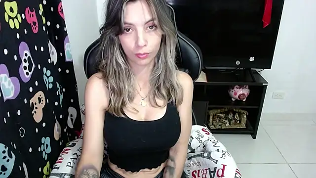 Princezzlove3 online show from January 2025 10:13:02 PM