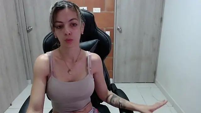 Princezzlove3 online show from March 2025 02:12:02 PM