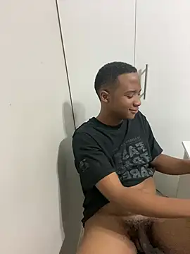 snotLoud online show from March 2025 08:04:01 PM