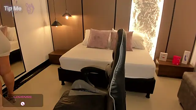 lilly ass  online show from March 2026 12:54:02 PM