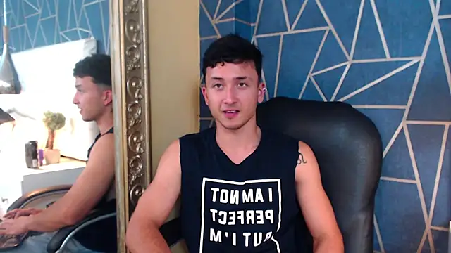 Snapshot of BrandonColee chatting on January 2025 06:35:01 PM BrandonColee online show from January 2025 06:35:01 PM