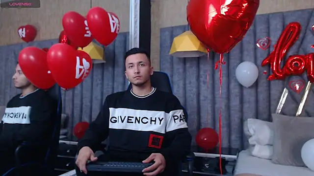 Snapshot of BrandonColee chatting on February 2025 12:33:01 PM BrandonColee online show from February 2025 12:33:01 PM