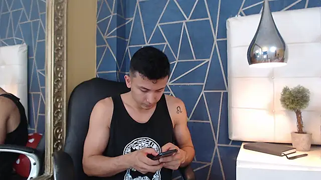 Snapshot of BrandonColee chatting on February 2025 03:41:02 PM BrandonColee online show from February 2025 03:41:02 PM