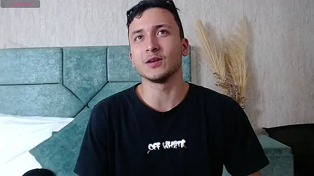 Snapshot of BrandonColee chatting on February 2025 03:26:01 PM BrandonColee online show from February 2025 03:26:01 PM