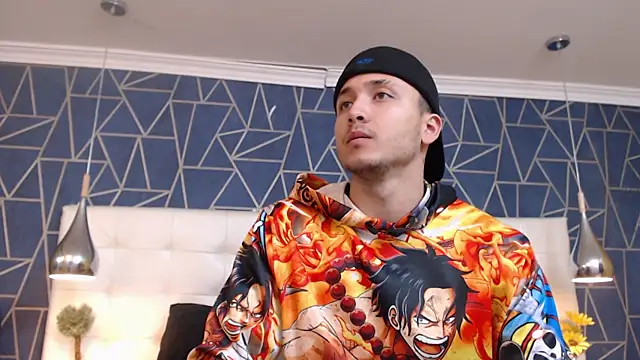 Snapshot of BrandonColee chatting on March 2025 12:23:01 PM BrandonColee online show from March 2025 12:23:01 PM