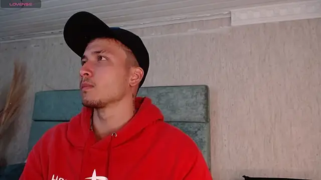 Snapshot of BrandonColee chatting on March 2025 11:58:01 AM BrandonColee online show from March 2025 11:58:01 AM