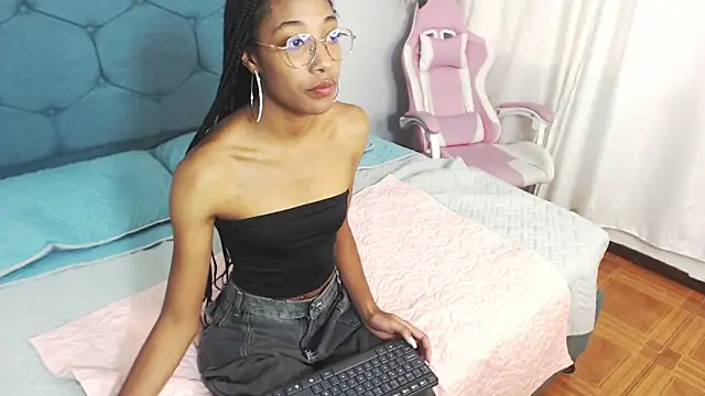 esmeralda-bk online show from January 2025 03:35:01 PM