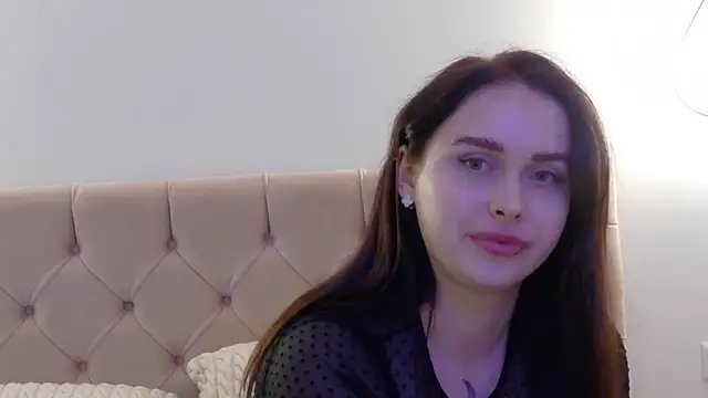 Lilliana Moon online show from January 2025 04:31:02 PM