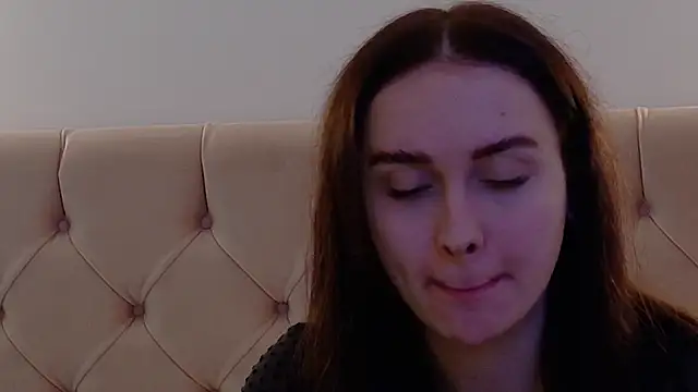 Lilliana Moon online show from January 2025 05:37:01 AM