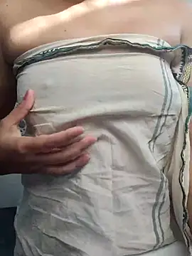 Snapshot of nikkibenza chatting on March 2025 11:03:01 AM nikkibenza online show from March 2025 11:03:01 AM