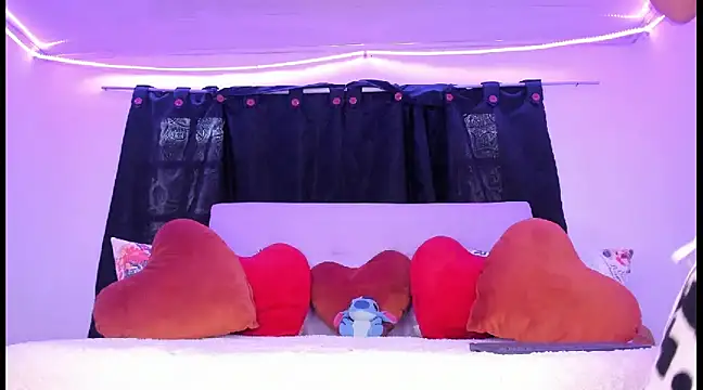 Snapshot of Ethan_Boyy chatting on February 2025 08:49:02 PM Ethan Boyy online show from February 2025 08:49:02 PM