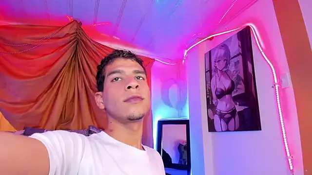 Snapshot of Ethan_Boyy chatting on October 2025 10:07:01 PM Ethan Boyy online show from October 2025 10:07:01 PM