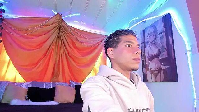 Snapshot of Ethan_Boyy chatting on October 2025 01:53:01 PM Ethan Boyy online show from October 2025 01:53:01 PM