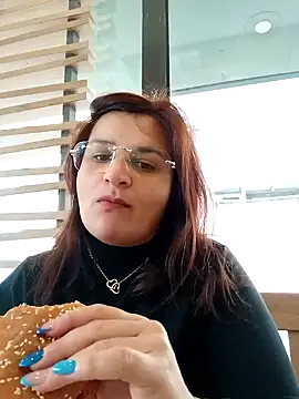 Snapshot of nelly88_xxx chatting on February 2025 12:32:01 PM nelly88 xxx online show from February 2025 12:32:01 PM