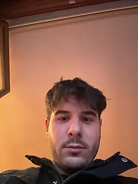 Snapshot of adictocm28 chatting on January 2025 04:51:02 PM adictocm28 online show from January 2025 04:51:02 PM