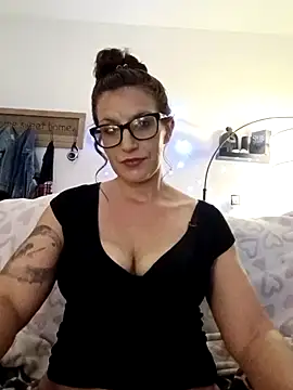 F0xLeigh online show from December 2025 08:09:02 AM