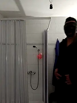 dennygladiator online show from March 2025 11:59:02 PM