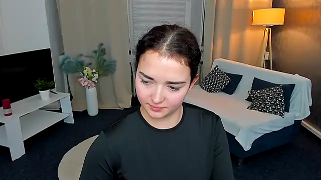 AmeliaLoveee online show from January 2025 05:49:02 PM