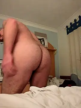 Snapshot of Eynoos_ chatting on February 2025 12:20:01 AM Eynoos online show from February 2025 12:20:01 AM