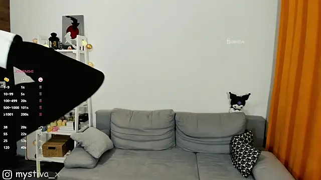 EliyaX online show from October 2025 07:23:01 PM