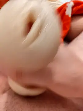 kzzix online show from December 2025 01:10:01 AM