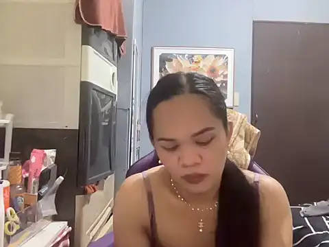 SophiaCourthaway online show from November 2025 11:32:01 PM