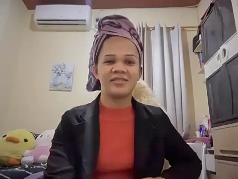 Snapshot of SophiaCourthaway chatting on July 2026 10:43:01 AM SophiaCourthaway online show from July 2026 10:43:01 AM