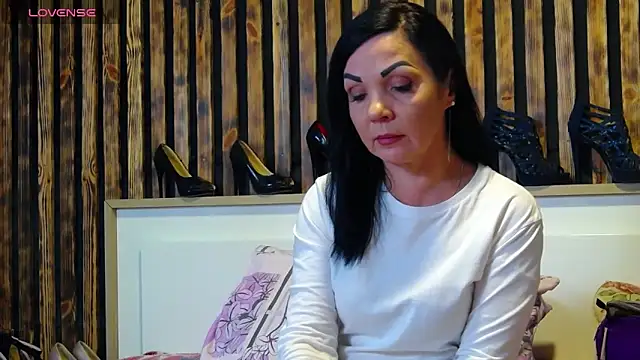 Tory Lovi online show from March 2026 10:18:01 AM