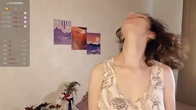 Leya Curly online show from February 2025 12:16:01 PM