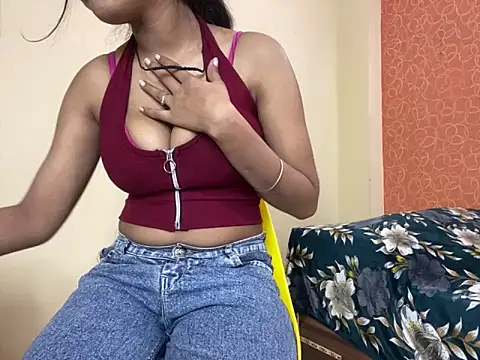 Snapshot of Sandhya_lovely chatting on February 2025 05:58:01 AM Sandhya lovely online show from February 2025 05:58:01 AM