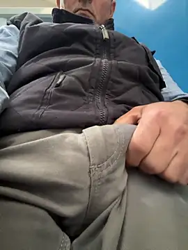 Snapshot of sempreilmio2 chatting on November 2025 11:43:02 AM sempreilmio2 online show from November 2025 11:43:02 AM