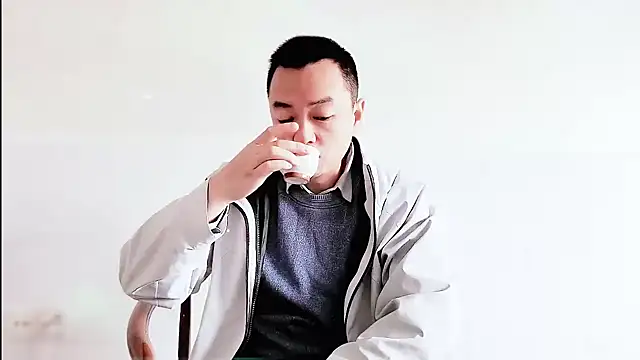 swg176 online show from October 2025 01:30:01 AM