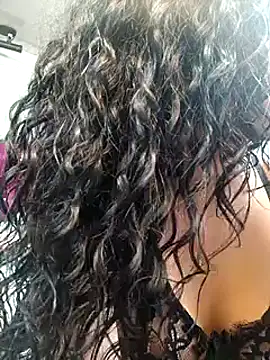 Shelley-Hack online show from February 2025 07:02:02 PM