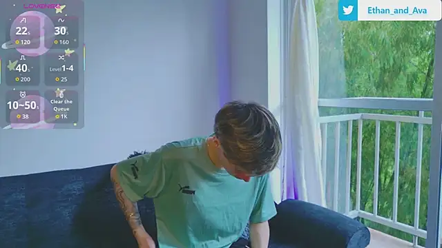 ethan and ava online show from October 2025 12:52:02 PM