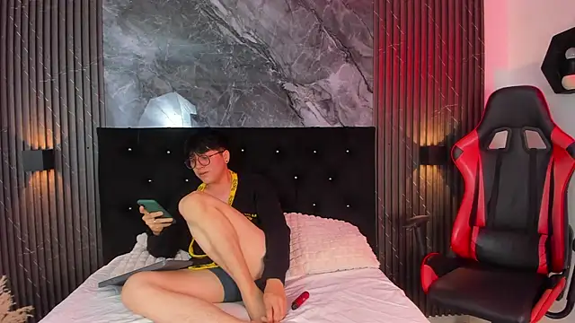 vanilla hot online show from January 2025 01:23:02 PM