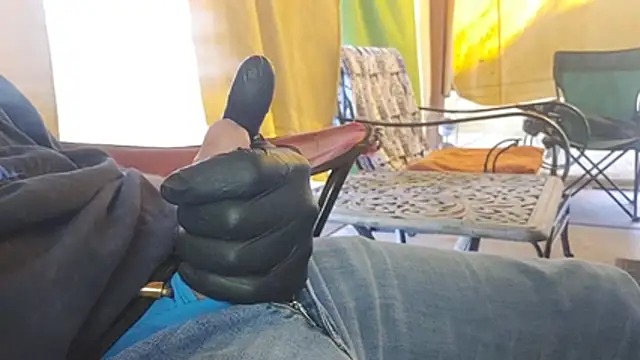 Snapshot of bwcbeat83 chatting on January 2026 05:29:02 PM bwcbeat83 online show from January 2026 05:29:02 PM