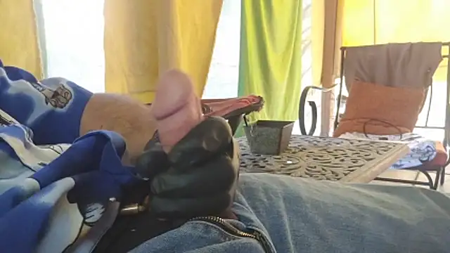 Snapshot of bwcbeat83 chatting on March 2026 05:26:01 PM bwcbeat83 online show from March 2026 05:26:01 PM