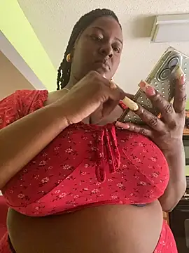 Snapshot of xoxoHotCoCo chatting on May 2026 02:12:02 PM xoxoHotCoCo online show from May 2026 02:12:02 PM
