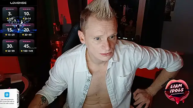 LiamIdols online show from November 2025 06:34:02 PM