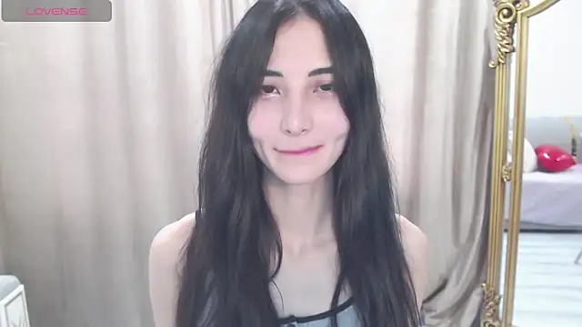 Snapshot of newfrommacau chatting on November 2025 04:37:01 AM newfrommacau online show from November 2025 04:37:01 AM