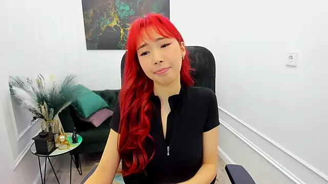 AnnaReyla online show from March 2026 11:17:02 AM