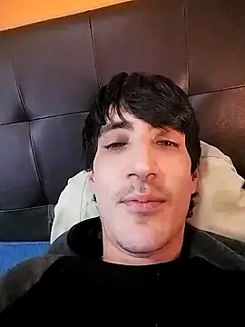 Snapshot of moutt99 chatting on January 2025 09:35:02 AM moutt99 online show from January 2025 09:35:02 AM