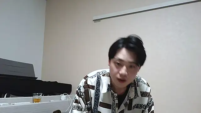 Snapshot of nunnun00 chatting on January 2025 10:08:01 AM nunnun00 online show from January 2025 10:08:01 AM