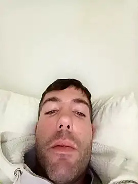 Yeray01 online show from February 2026 08:18:02 PM