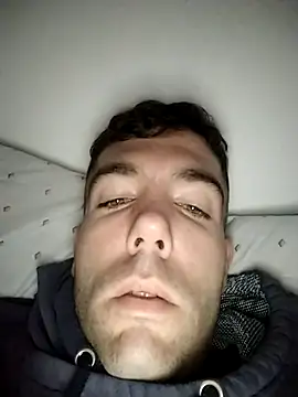 Yeray01 online show from March 2026 04:40:01 AM