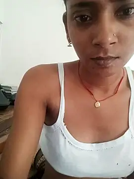 Snapshot of Divya-2007 chatting on September 2025 01:55:01 AM Divya-2007 online show from September 2025 01:55:01 AM