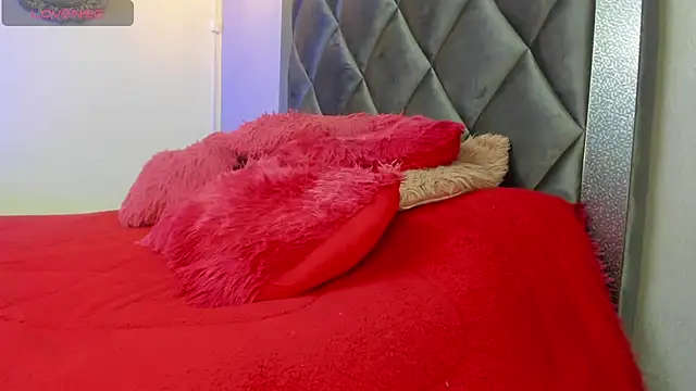 Sophiaa Gomez online show from September 2025 07:32:02 AM