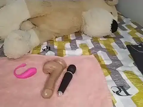 Chandy012 online show from December 2025 01:31:02 PM